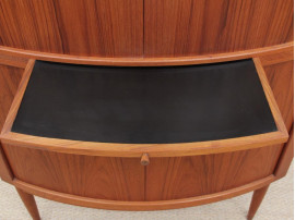 Mid-Century  modern scandinavian  corner board in teak by Dyrlund.