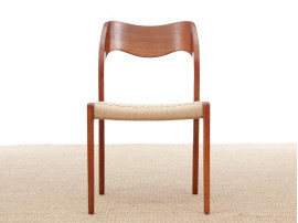 Set of 6 Scandinavian chairs model 71 by Niels Møller