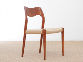 Set of 6 Scandinavian chairs model 71 by Niels Møller