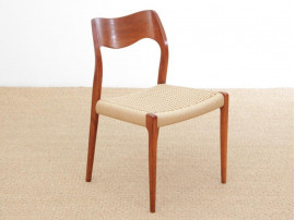 Set of 6 Scandinavian chairs model 71 by Niels Møller