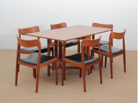 Mid-Century  modern scandinavian folding dining table in teak 4/6 seats 