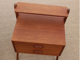 Mid-Century  modern scandinavian pair of bed tables in teak