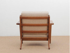 Paire de fauteuils scandinaves GE 290