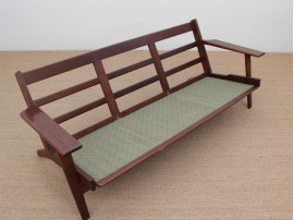 Mid-Century  modern scandinavian 3 seat sofa model GE 290 by Hans Wegner