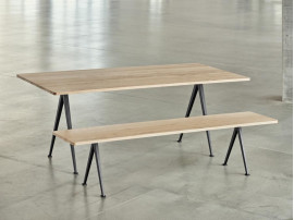 Banc Pyramid 12,  190 ou 250 cm. Nouvelle édition