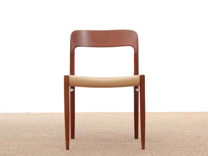 Mid-Century  modern scandinavian set of 4 teak dining chairs model 75 