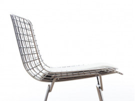 Chaise Bertoia assise en cuir blanc