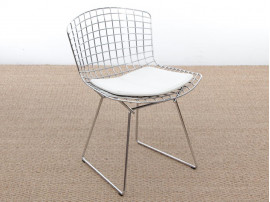 Chaise Bertoia assise en cuir blanc