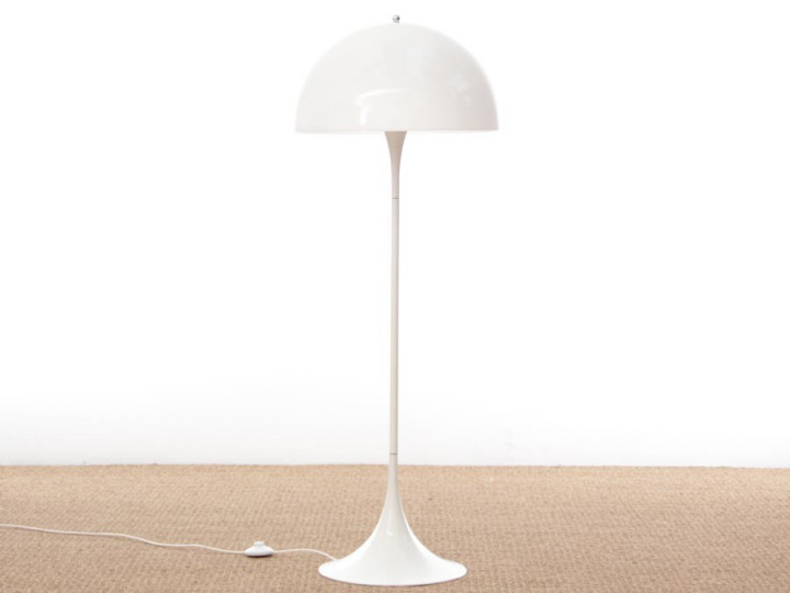 Mid-Century  modern scandinavian Panthella floor Lamp by Verner Panton