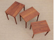 Ensemble de 3 tables gigognes scandinaves en teck. 