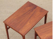 Ensemble de 3 tables gigognes scandinaves en teck. 