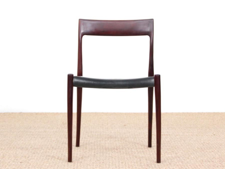 Mid century modern set of six Rio rosewood dining chairs by Niels Moller N°77