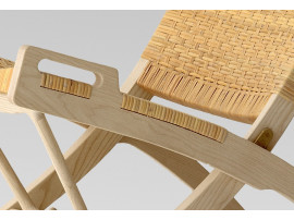 Mid-Century Modern PP512 Folding chair by Hans Wegner. New product.