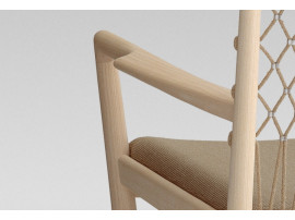 Rocking chair scandinave modèle PP124. Edition neuve