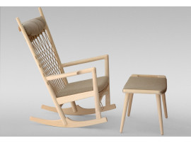 Rocking chair scandinave modèle PP124. Edition neuve