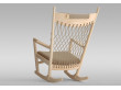 Rocking chair scandinave modèle PP124. Edition neuve