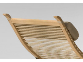 Mid-Century Modern PP524 Deck chair by Hans Wegner. New product.