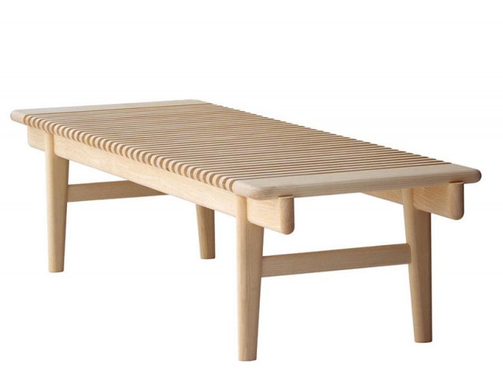 Banc scandinave modèle Bar ou PP589. Edition neuve