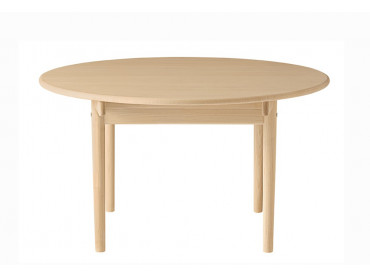 Table de repas scandinave modèle PP70/126 ou 140 cm. Edition neuve