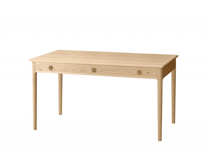 Bureau scandinave modèle PP305. Edition neuve