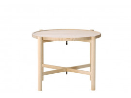 Table basse scandinave modèle Tray ou PP35 54 ou 62 cm. Edition neuve