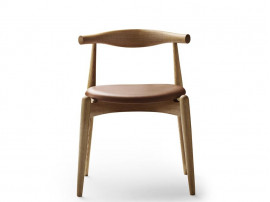 Mid-Century  modern scandinavian chair model Elbow CH 20 by Hans Wegner