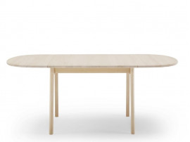 Mid-Century modern scandinavian dining table model CH002 by Hans Wegner.