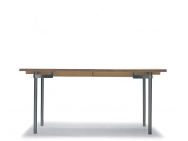 Mid-Century modern scandinavian dining table model CH322 by Hans Wegner.