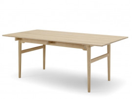 Mid-Century modern scandinavian dining table model CH327 by Hans Wegner.