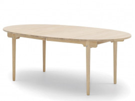 Mid-Century modern scandinavian dining table model CH338 by Hans Wegner.