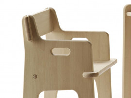 Mid-Century modern scandinavian chair model CH410 "Peter's chair" by Hans Wegner.