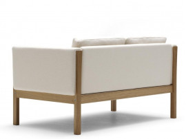 Mid-Century modern scandinavian sofa model CH162 by Hans Wegner.