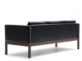 Mid-Century modern scandinavian sofa model CH163 by Hans Wegner.