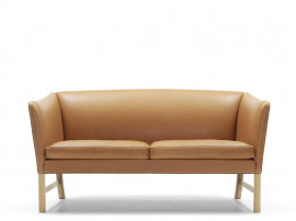 Mid-Century modern scandinavian sofa model OW602 by Ole Wanscher.
