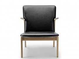 Chaise scandinave modèle OW124 "Beak Chair". Edition neuve.