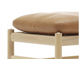 Mid-Century modern scandinavian footstool model OW149F "Colonial footstool" by Ole Wanscher.