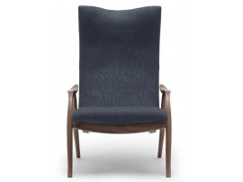 Fauteuil scandinave modèle FH429 "Signature". Edition neuve. 