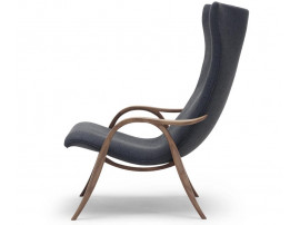 Fauteuil scandinave modèle FH429 "Signature". Edition neuve. 