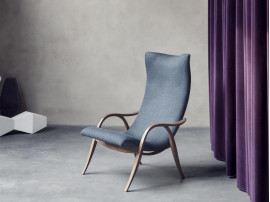 Fauteuil scandinave modèle FH429 "Signature". Edition neuve. 