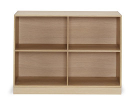 Mid-Century modern scandinavian bookcase model MK40880 by Mogens Koch. Depth 27,5 cm.