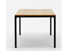 Bureau scandinave modèle PK52A "Student desk". Edition neuve.