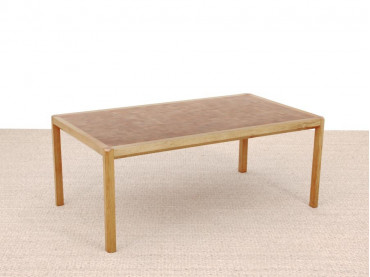 Grande table basse scandinave  en marqueterie de bois debout