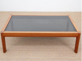 Mid-Century  modern  Scandinavian large coffee table in teak and black glass