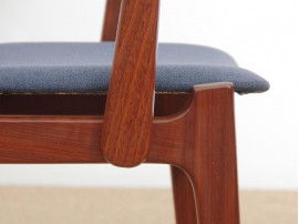 Mid-Century  modern scandinavian arm chair in teak 