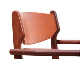 Mid-Century  modern scandinavian arm chair in teak 