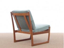 Mid-Century  modern scandinavian pair of lounge chair model 130 by Peter Hvidt