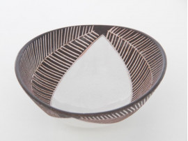 Mid-Century  modern scandinavian ceramic bowl
