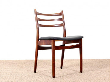 Set of 4 Scandinavian chairs in Rio rosewood