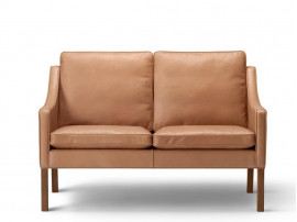 Canapé scandinave modèle 2208 Club Sofa 2 pl. Edition neuve