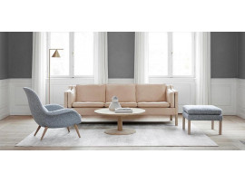 Sofa model 2213 by Borge Mogensen for Fredericia. New edition.